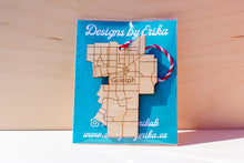 Load image into Gallery viewer, Guelph Ornament