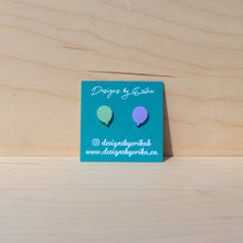 Load image into Gallery viewer, Balloon Studs