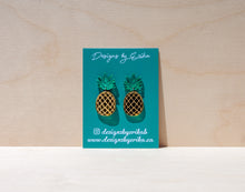 Load image into Gallery viewer, Shiny Pineapple Earrings