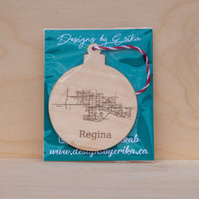 Load image into Gallery viewer, Regina Bauble Ornament