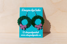 Load image into Gallery viewer, Wreath Earrings
