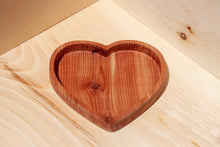 Load image into Gallery viewer, Medium Wooden Heart Dish